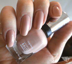 Sally Hansen Complete Salon Manicure – Nr. 220 “Café au Lait”