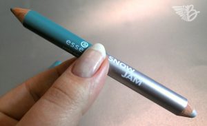 essence SnowJam Jumbo duo eyepencil 01 let’s hit the slope