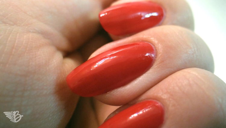 AVON Nailwear pro VRAI ROUGE