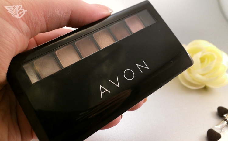 AVON 8-in-1 Eyeshadow Palette - THE NUDES