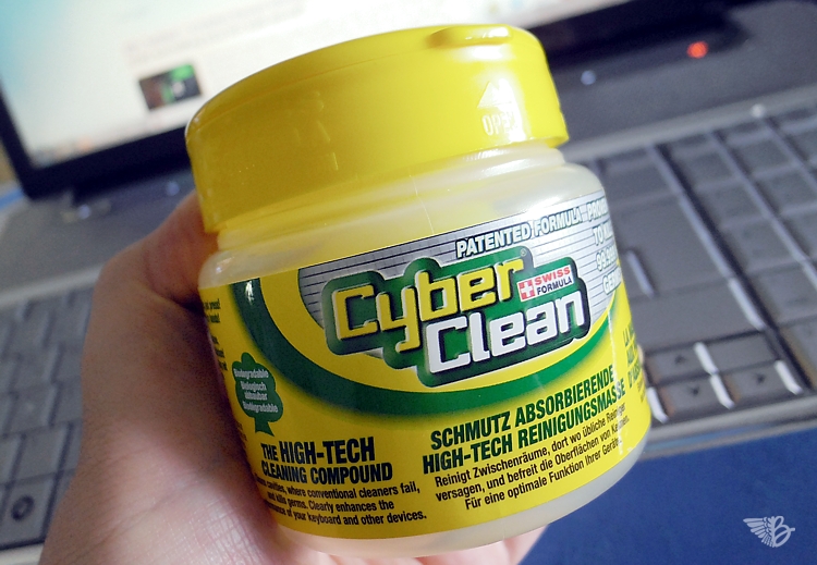 CYBER CLEAN pour la maison et le bureau