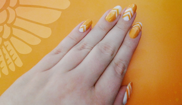 Creamy Orange Icecream NailArt