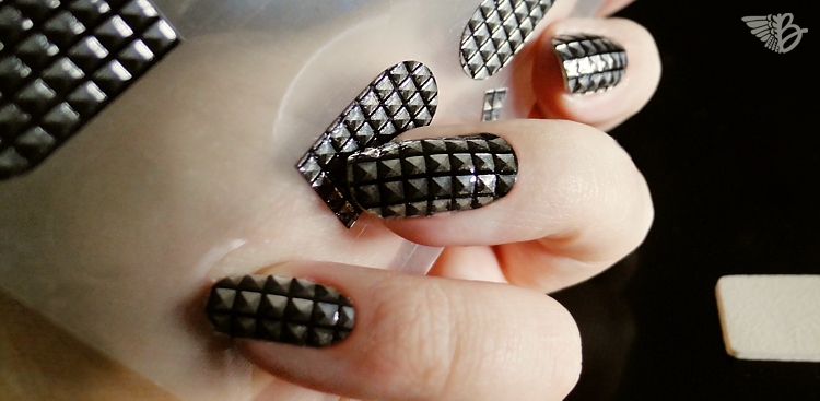 Sephora 3D Graphic Nails