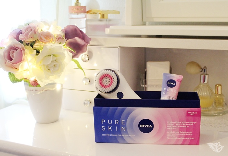 NIVEA Pure Skin Gesichtsreinigungsbürste Starter Kit