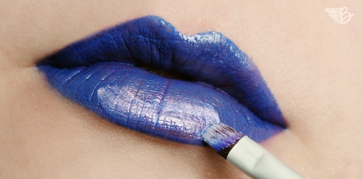 lips-blueshimmer