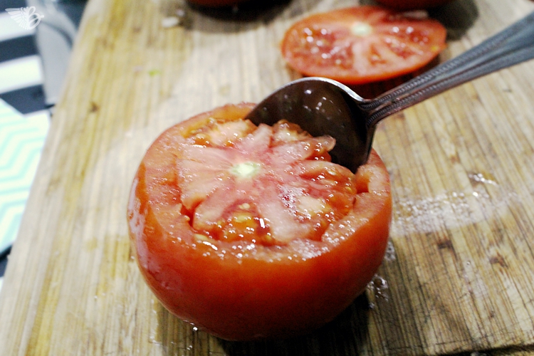 tomaten-aushöhlen