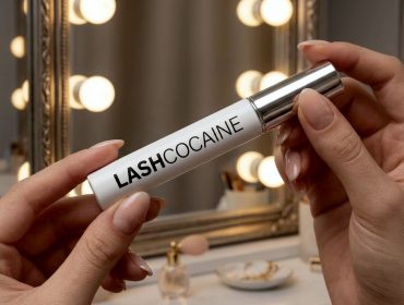 LASHCOCAINE von Svenja Walberg Wimpernserum im Langzeittest: Meine Erfahrung nach 1 Jahr, Wirkung, Anwendung, Inhaltsstoffe und mögliche Nebenwirkungen.