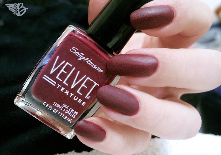 Sally hansen VELVET Texture 